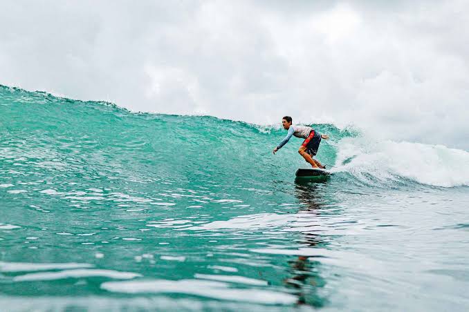 The Perfect Blend: Surfing and Mindfulness Practices in Costa Rica