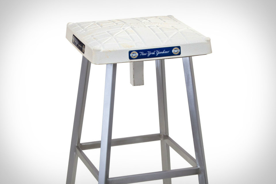 Elevate Your Game: Finding the Perfect Gaming Stool