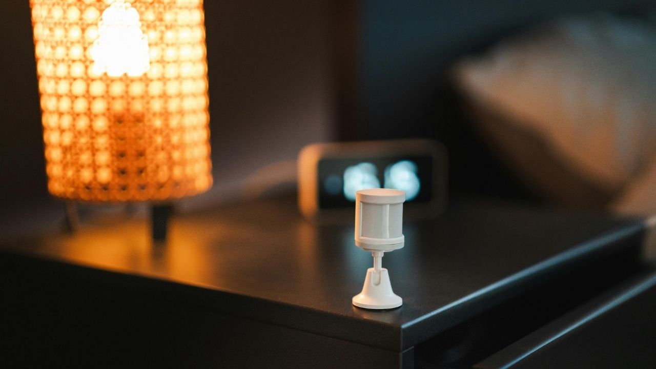 The Benefits of Motion Sensors and Automation for Energy Management