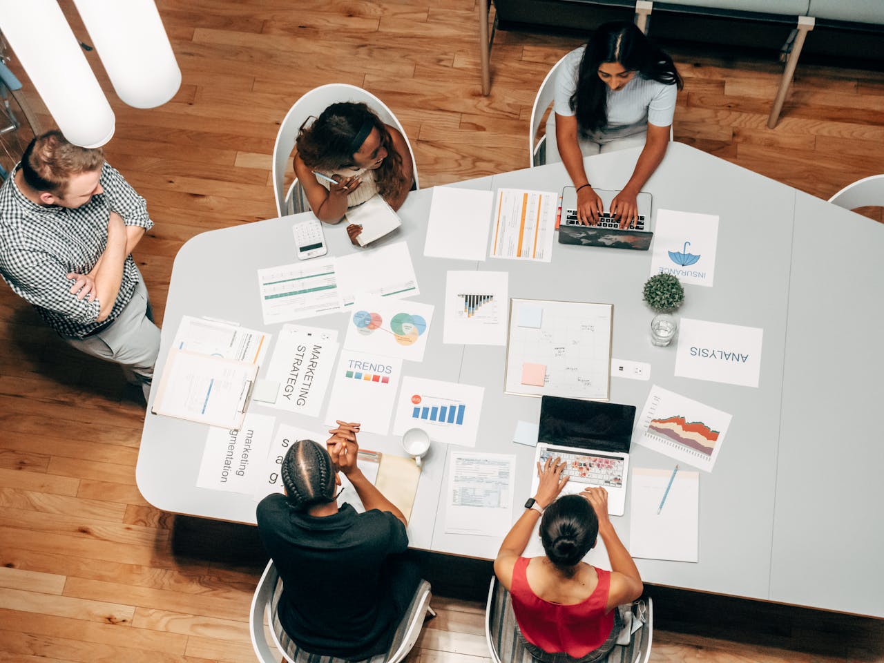 On-Page vs. Off-Page SEO: The Differences and Why You Need Both for Successful Website Promotion