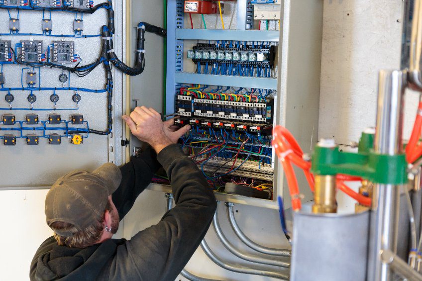 Save Big on Power: What to Know About Commercial Electricity Deals