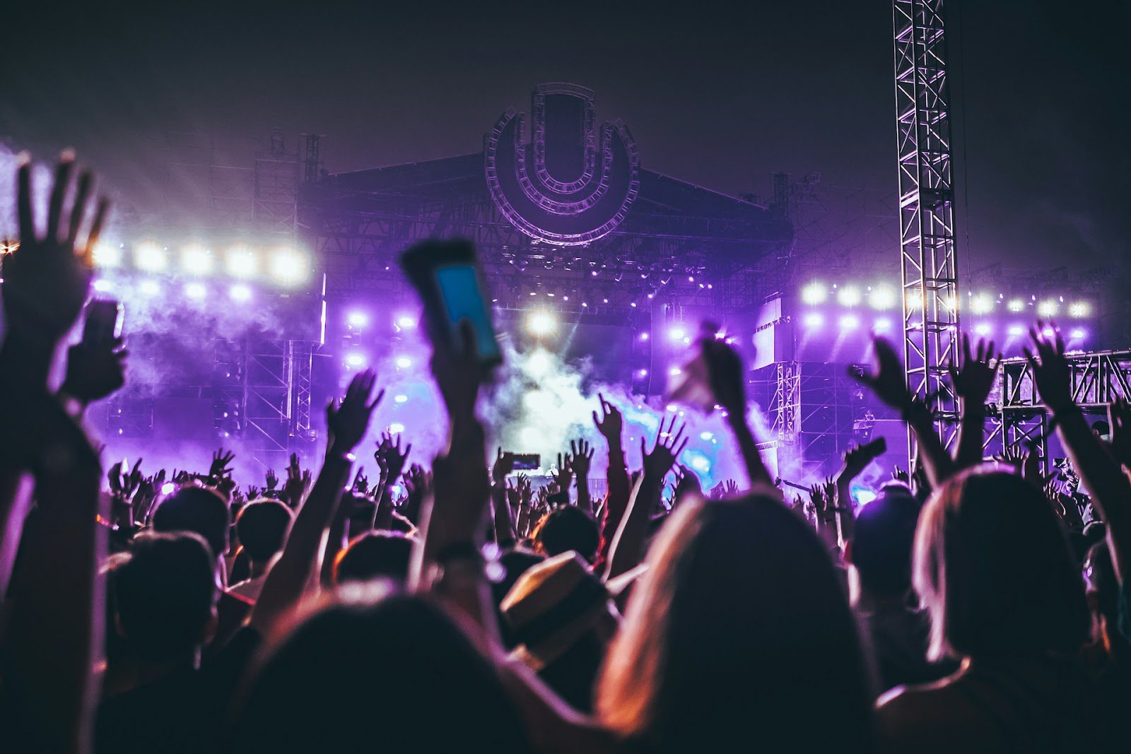 5 Unexpected Musical Festival Hacks for This Summer