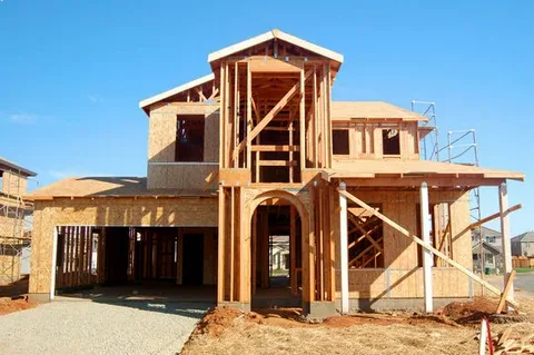 Building Dreams from the Ground Up: A Guide to Custom Home Construction in Scottsdale