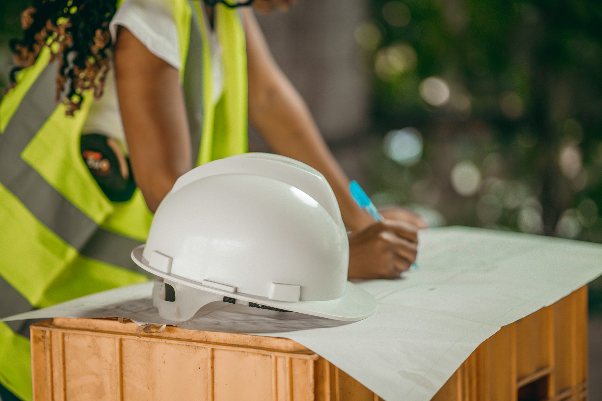 How Builders Can Avoid Common Budget Overruns and Delays