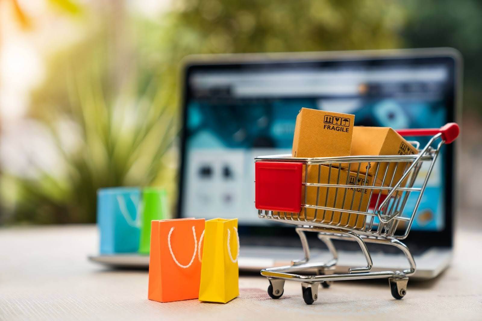 Online Store Setup: Navigating the Steps to E-commerce Success