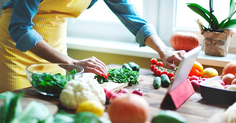 What Better Mealtime Care Looks Like in 2026 and Why Food Quality Is Central to It